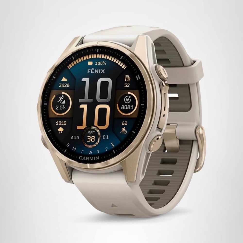 Garmin Fenix 8 - 43mm - AMOLED - Smartwatch - Gold with Sandstone band